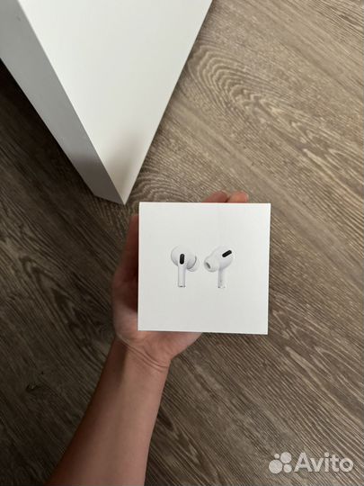 Беспроводные наушники Apple AirPods Pro 1