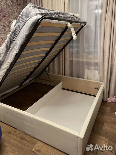 Кровать двухспальная 160 200 без матраса бу
