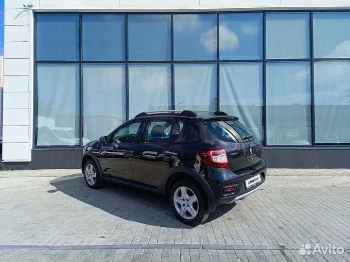 Renault Sandero Stepway 1.6 МТ, 2017, 88 604 км