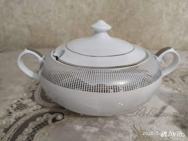 Набор столовой посуды