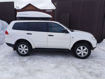 Mitsubishi Pajero Sport 2.5 MT, 2012, 302 000 км, с пробегом, цена 1 800 000 руб.