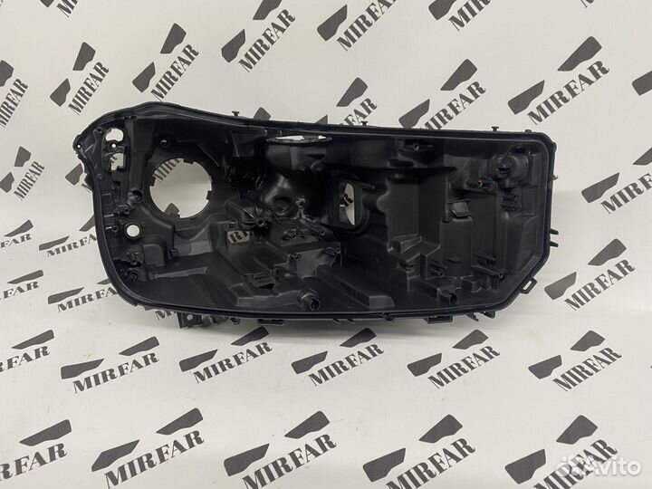 Правый корпус фары BMW 6er G32 2016-2020