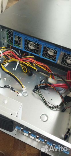 Сервер supermicro CSE 743