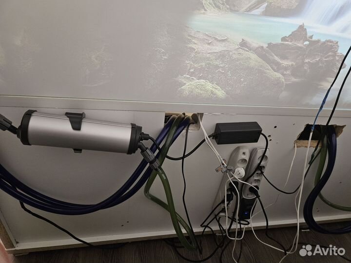 Аквариум с тумбой белый