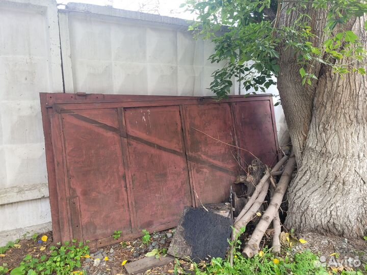 Продам ворота металл