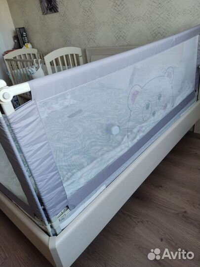 Защитный барьер для кровати 200*98