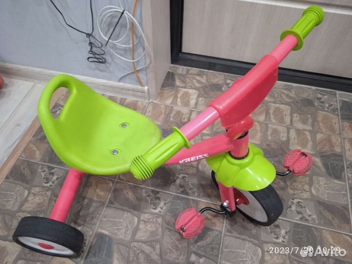 Велосипед детский трёхколёсный для девочки