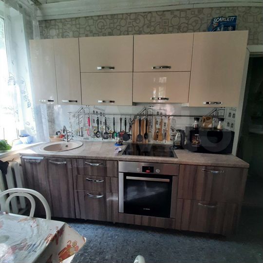 2-к. квартира, 47 м², 1/2 эт.