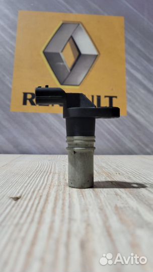 Датчик коленвала Renault megane 3