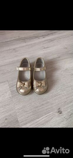 Туфли для девочки 25 размер