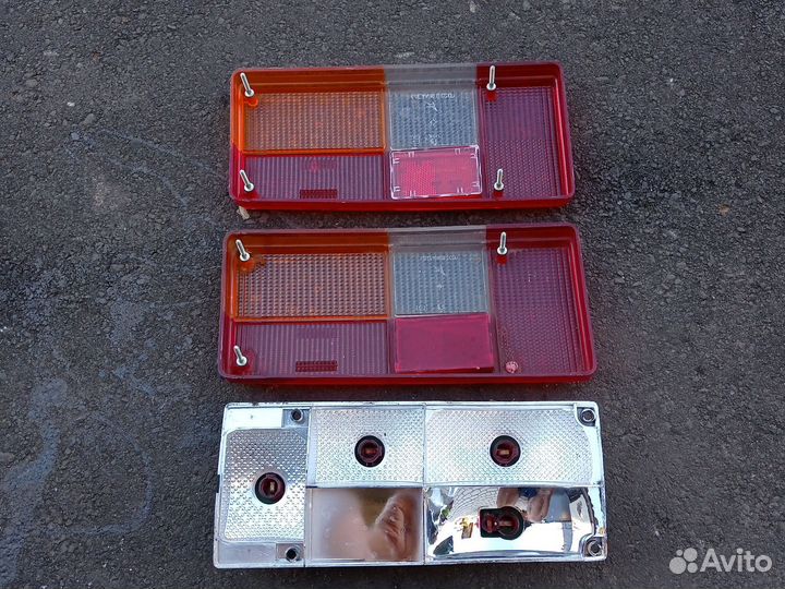 Фара задняя левая ваз 2105