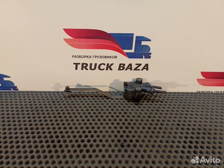 8188642 Кран уровня пола кабины