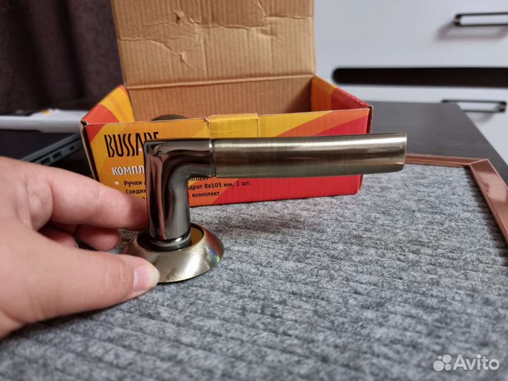 Дверные ручки новые