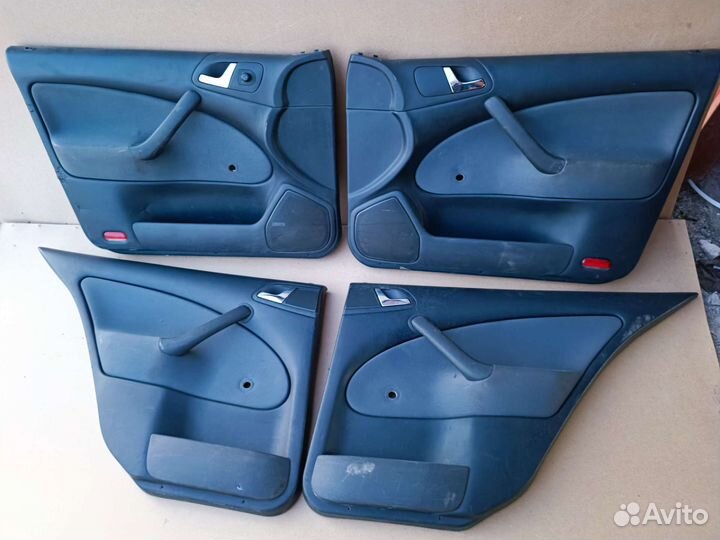 Обшивки дверей Шкода Октавия тур А4