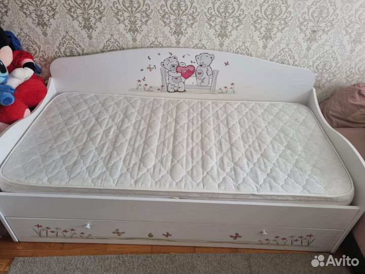 Детская кровать от 3 лет с матрасом бу
