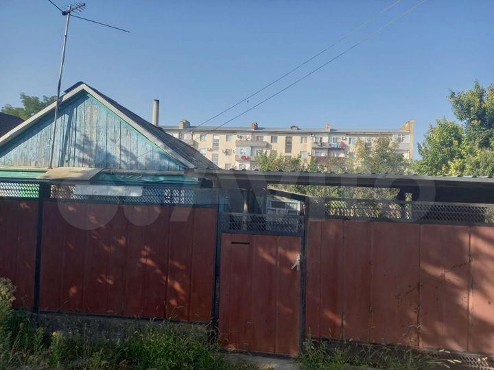 Дом 26,8 м² на участке 5 сот.