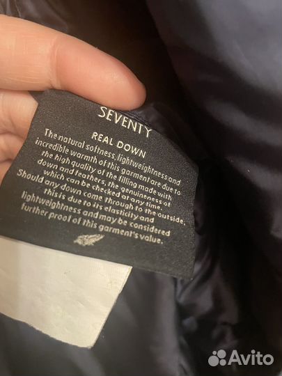Куртка-пуховик женский легкий 48 р. Италия Seventy