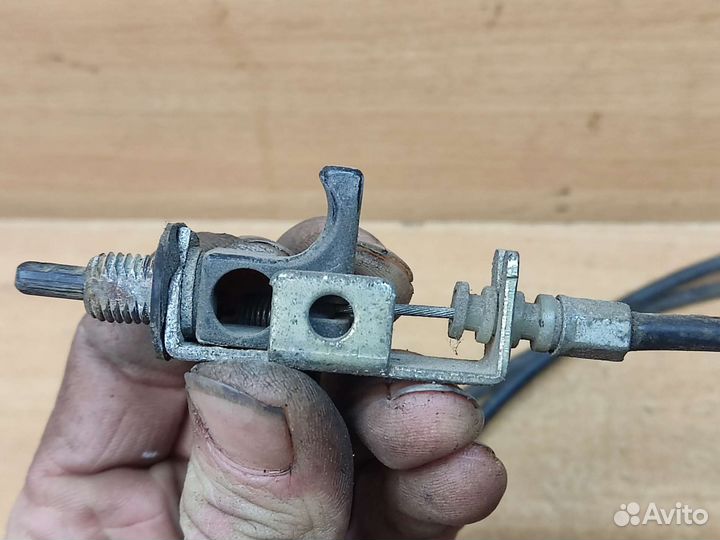 Тросик лючка бензобака, Mazda 626 GD