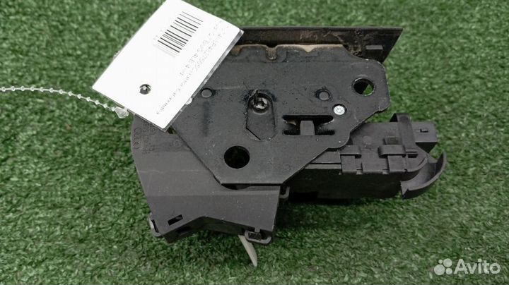 Замок багажника Audi Q7