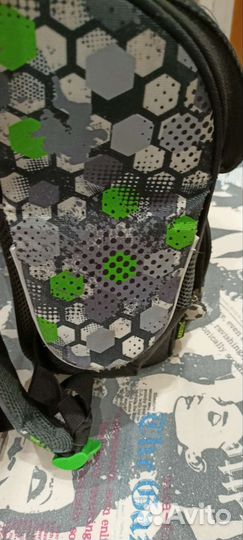 Рюкзак школьный