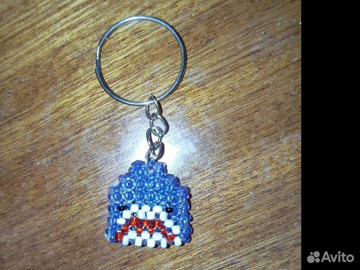 Брелоки из бисера