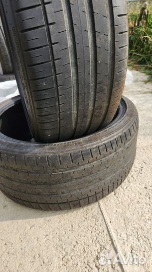 Falken Azenis FK-510 245/35 R20 35B