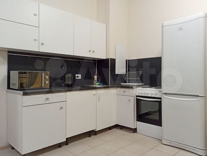 1-к. квартира, 45 м², 7/17 эт.