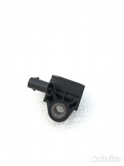 Датчик удара передний Mercedes-Benz Glc-Class X253