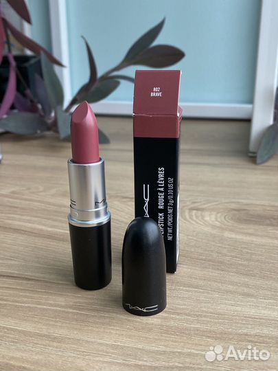 Помада MAC 802 brave/808 Faux оригинал новая