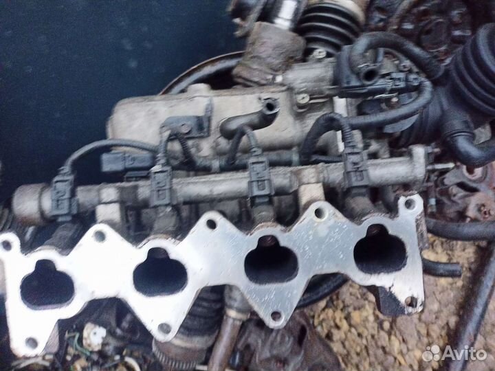 Впускной коллектор Hyundai getz 1,6