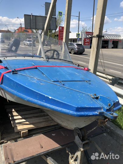 Лодка Обь-м