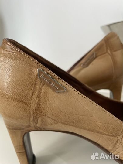 Туфли 36,5 Nando Mutzi удобный каблук
