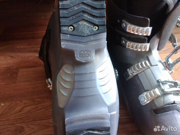 Горнолыжные ботинки dalbello