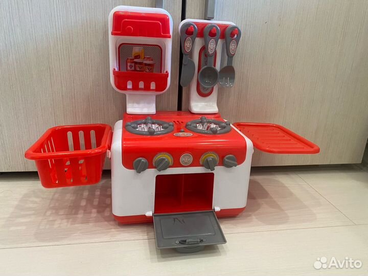 Детская игровая кухня