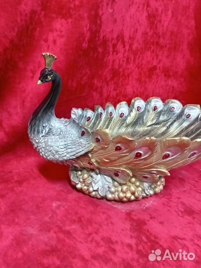 Фруктовница павлин