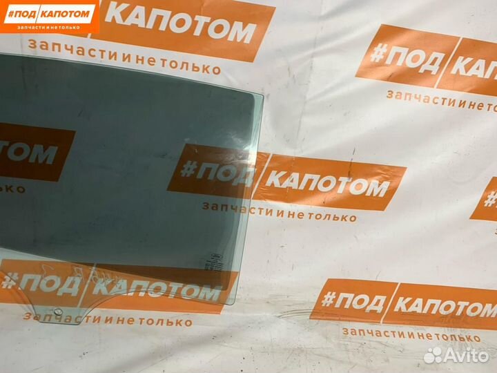 Стекло двери задней правой Ford Focus 3 2014