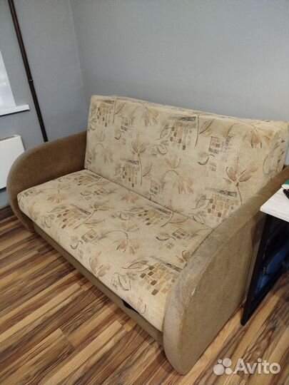 Продам диван