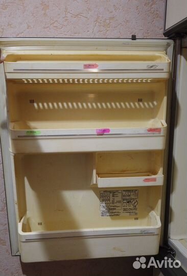 Холодильник Sharp Япония