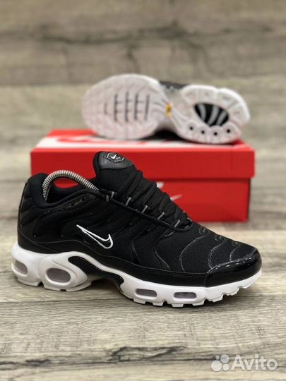 Кроссовки nike air max tn