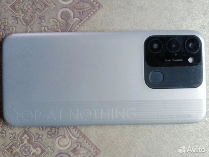 TECNO Spark 8C, 4/64 ГБ