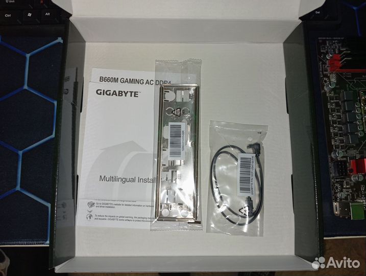 Материнская плата