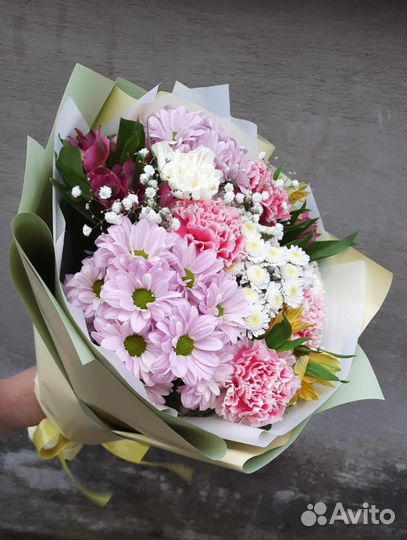 Живые цветы букеты