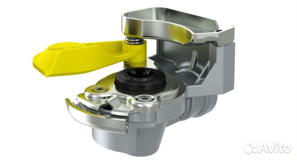 Головка соединительная с клапаном желтая MAN 81