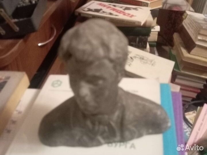Бюст есенина