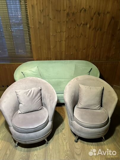 Диван и кресла