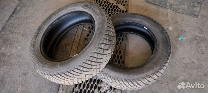 Goodyear UltraGrip Ice Arctic SUV 235/60 R18 107T