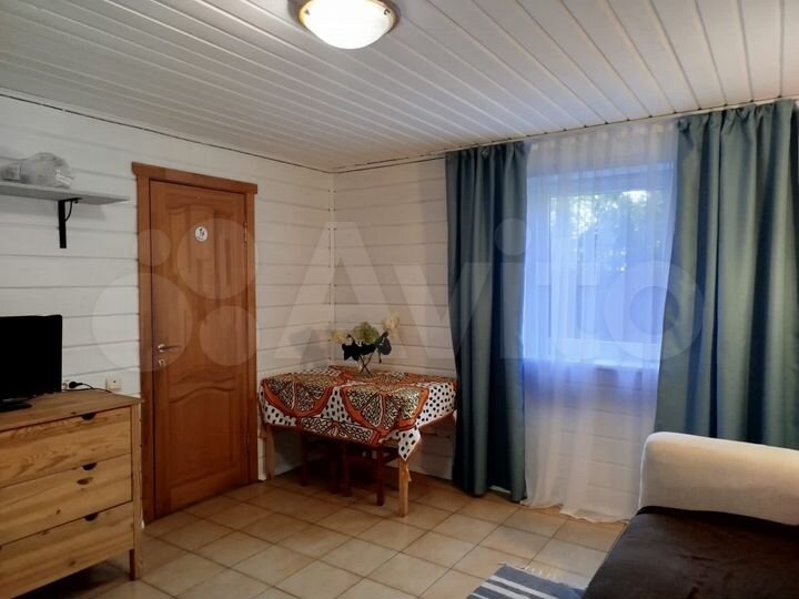 Дом 186 м² на участке 8,7 сот.