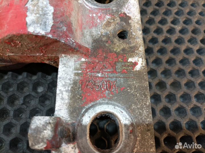 Подножка обслуживания