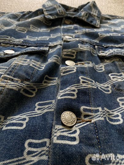 Джинсовка Balenciaga