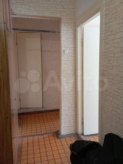 2-к. квартира, 52 м², 3/5 эт.